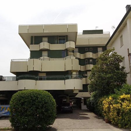 Hotel Meeting Bellaria-Igea Marina Extérieur photo