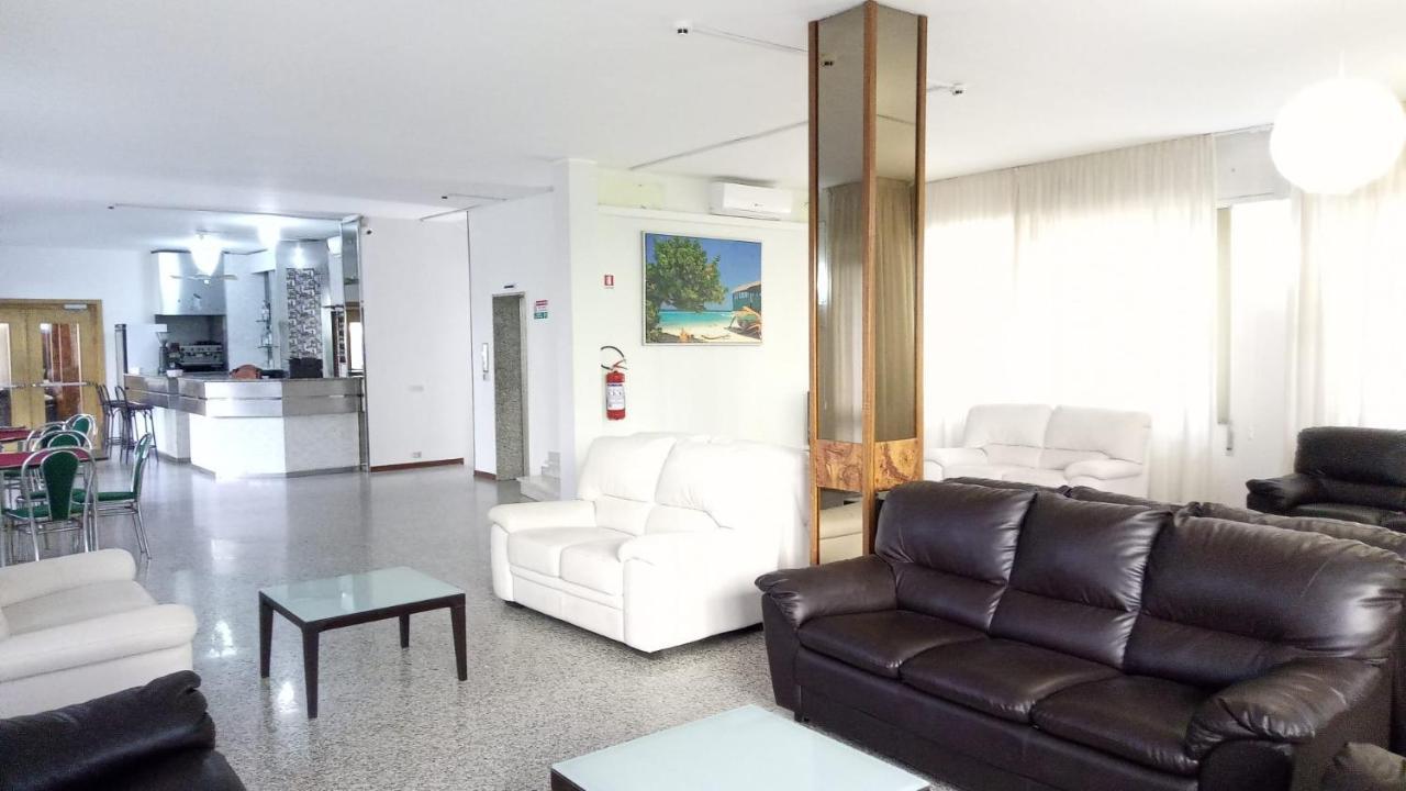 Hotel Meeting Bellaria-Igea Marina Extérieur photo